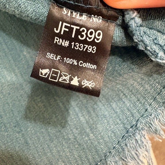 POL Blue Button Down Corduroy Trucker Jacket with Raw Hem Teal, Size Medium - Picture 11 of 12